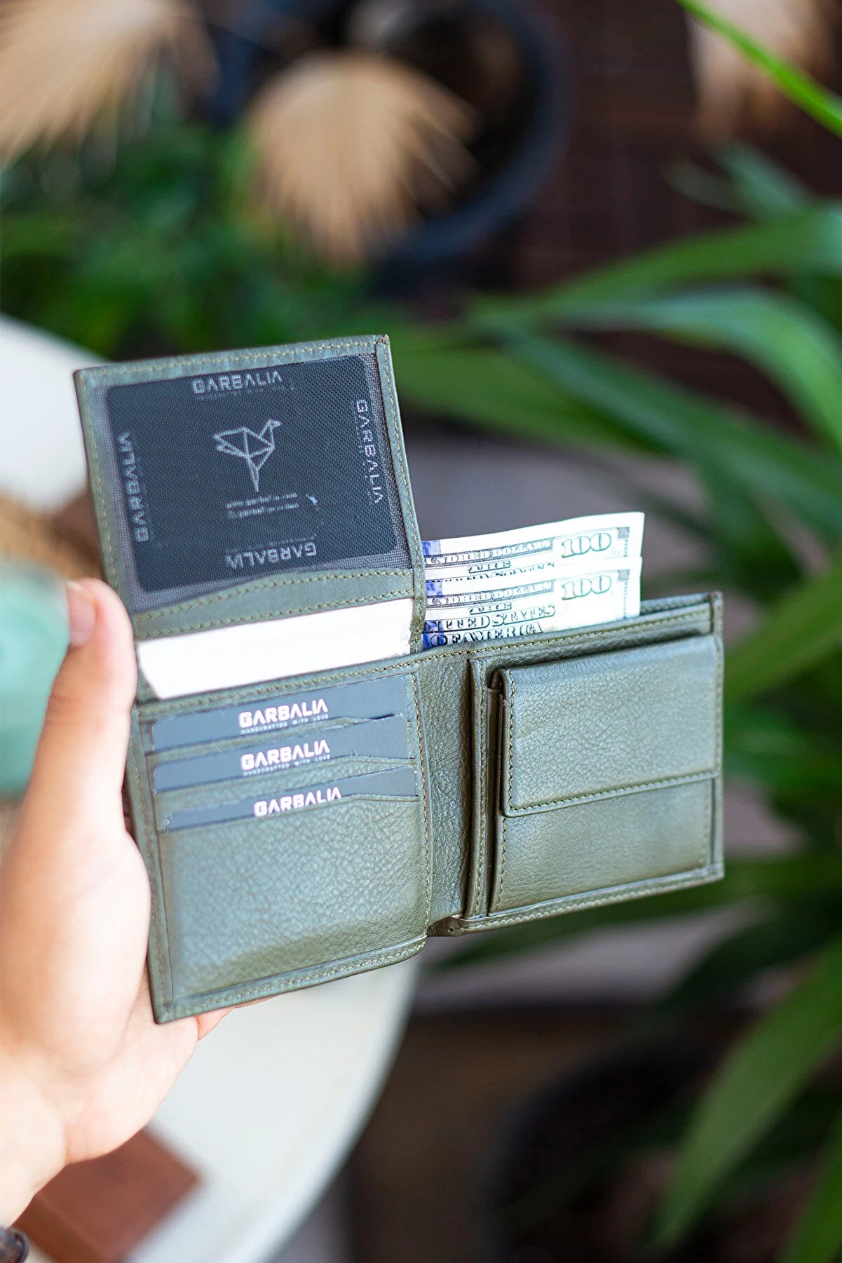 Jackson Genuine Leather RFID Blocking Khaki Green Wallet with Coin Compartment for Men: A Stylish and Secure Choice