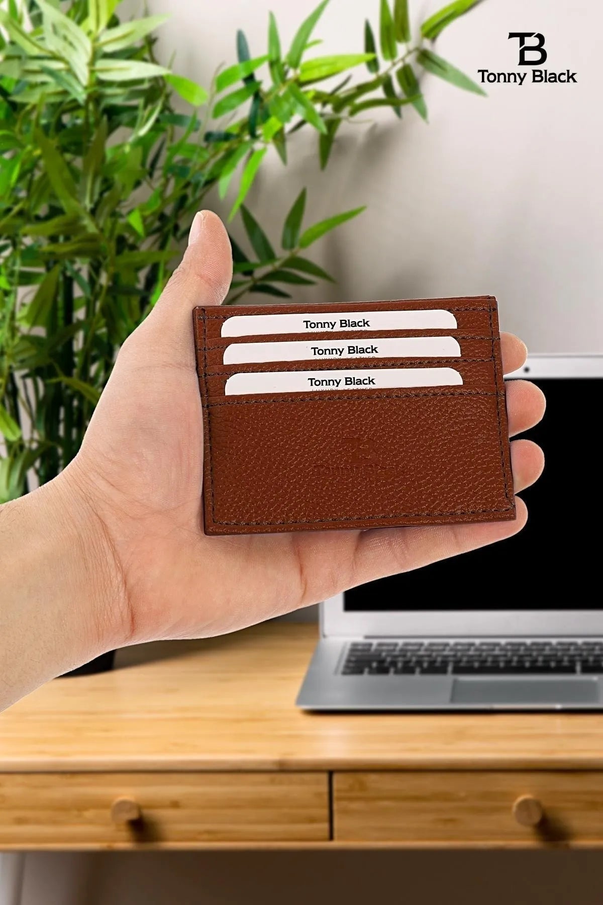 Original Boxed Unisex Super Slim Leather Thin Model Credit Card & Business Card Holder in Brown